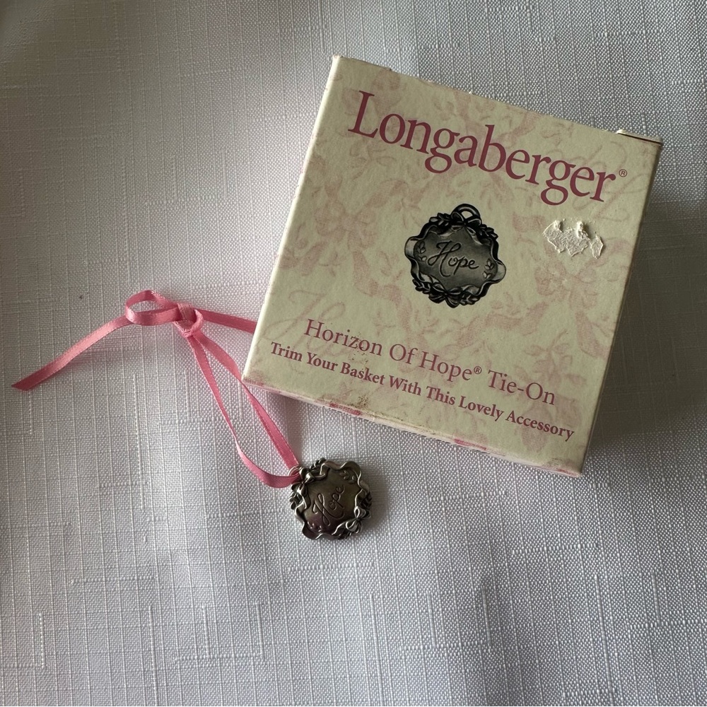 New retired Longaberger Horizons of Hope basket tie‎ on